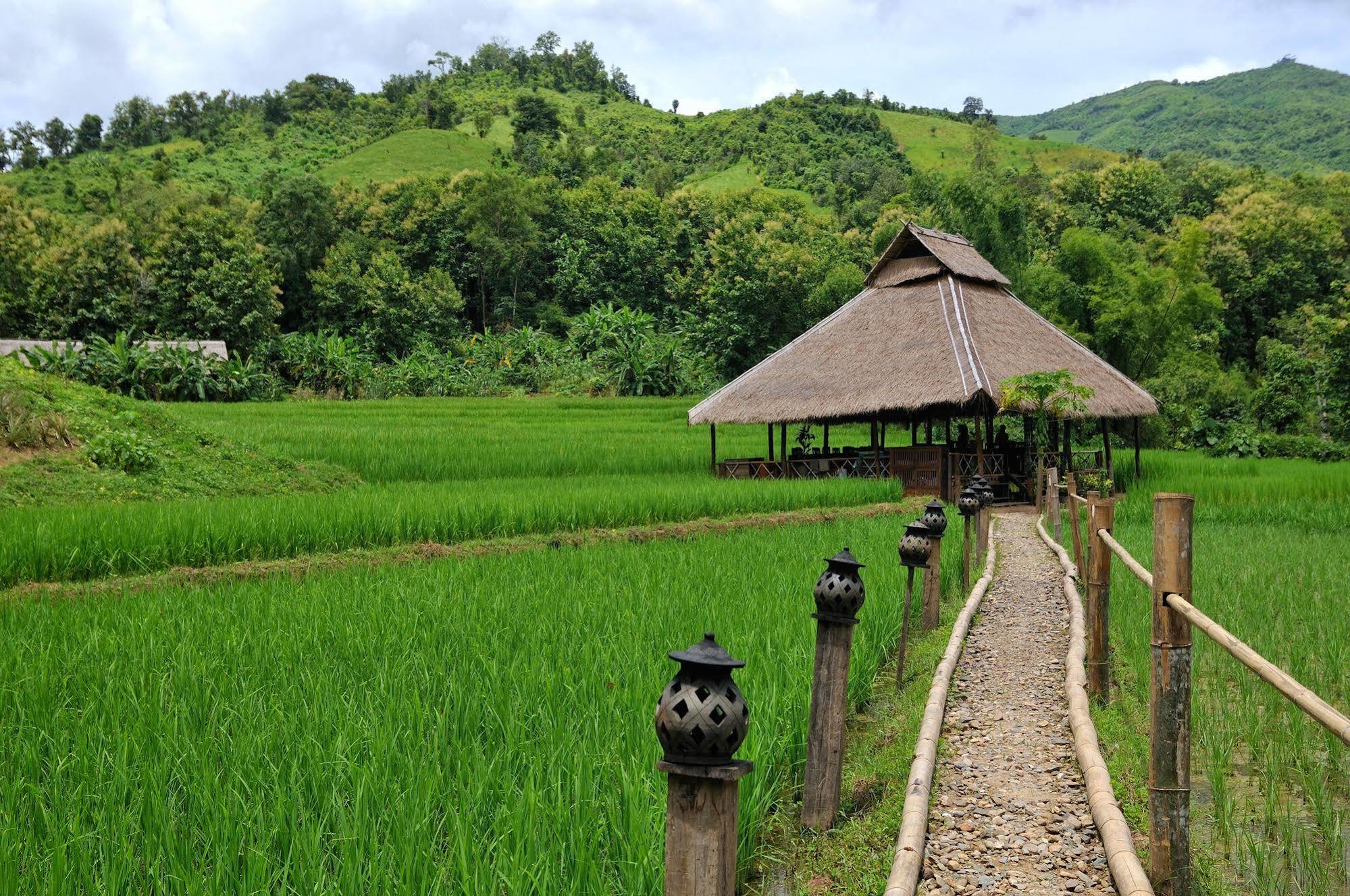 Kamu Lodge Pak Ou 외부 사진